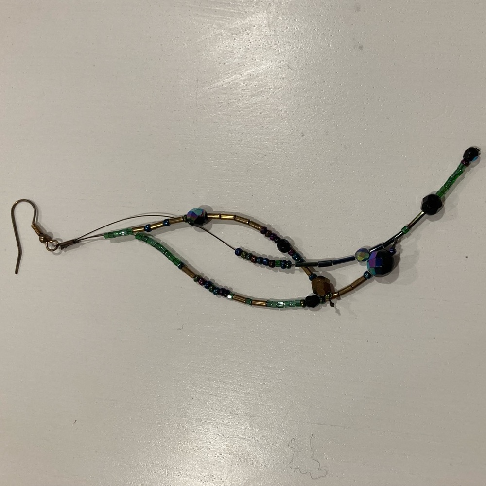 Earring - Picture 3 of 4